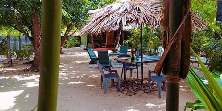 Naaval Beach Villa & Rooms Batticaloa Ngoại thất bức ảnh