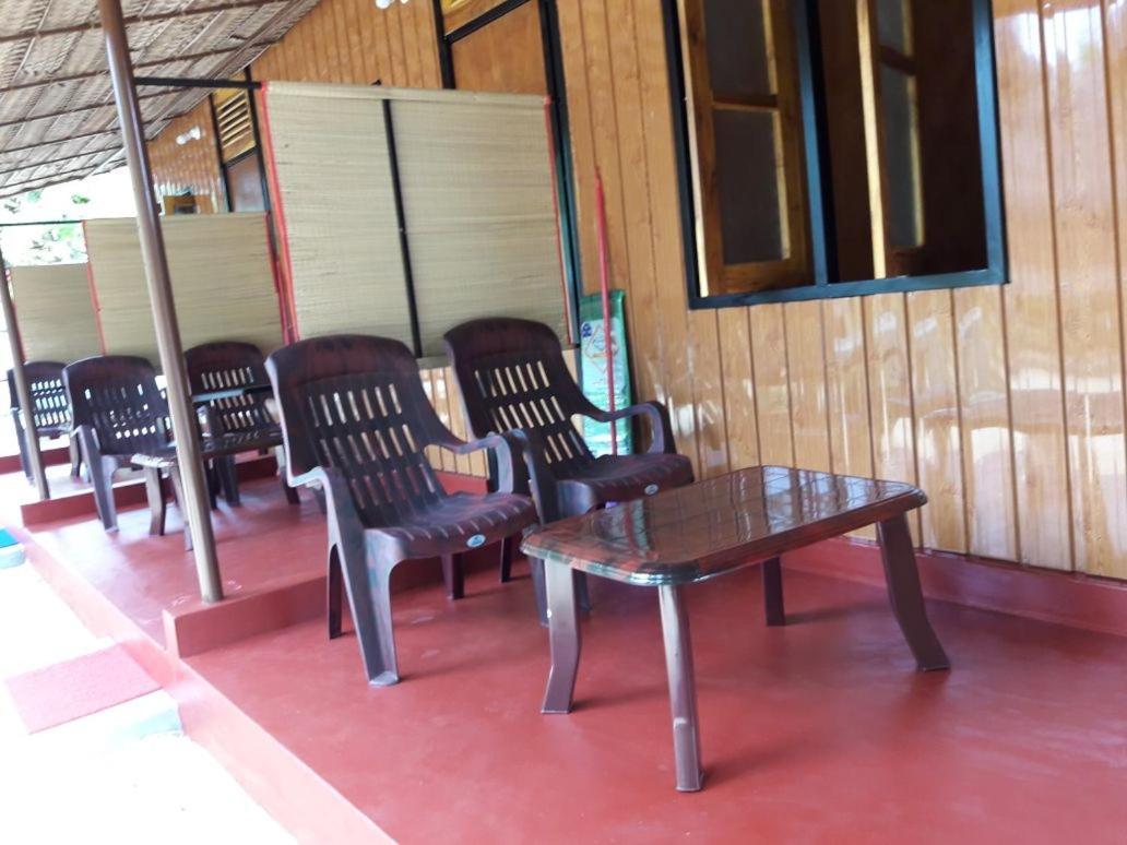 Naaval Beach Villa & Rooms Batticaloa Ngoại thất bức ảnh